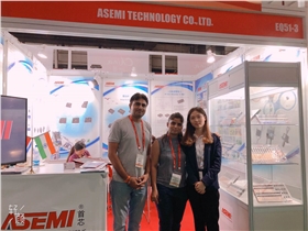 ASEMI's offline meeting with foreign customers 3