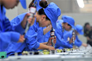 Excellent employee awards in April